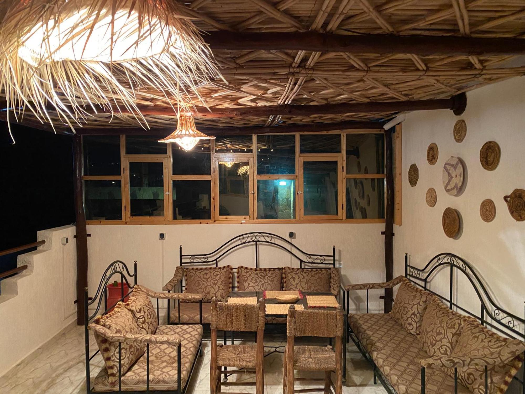 فندق Red Carpet Surf Camp Sea, Mountain & Garden Escape Tamraght المظهر الخارجي الصورة