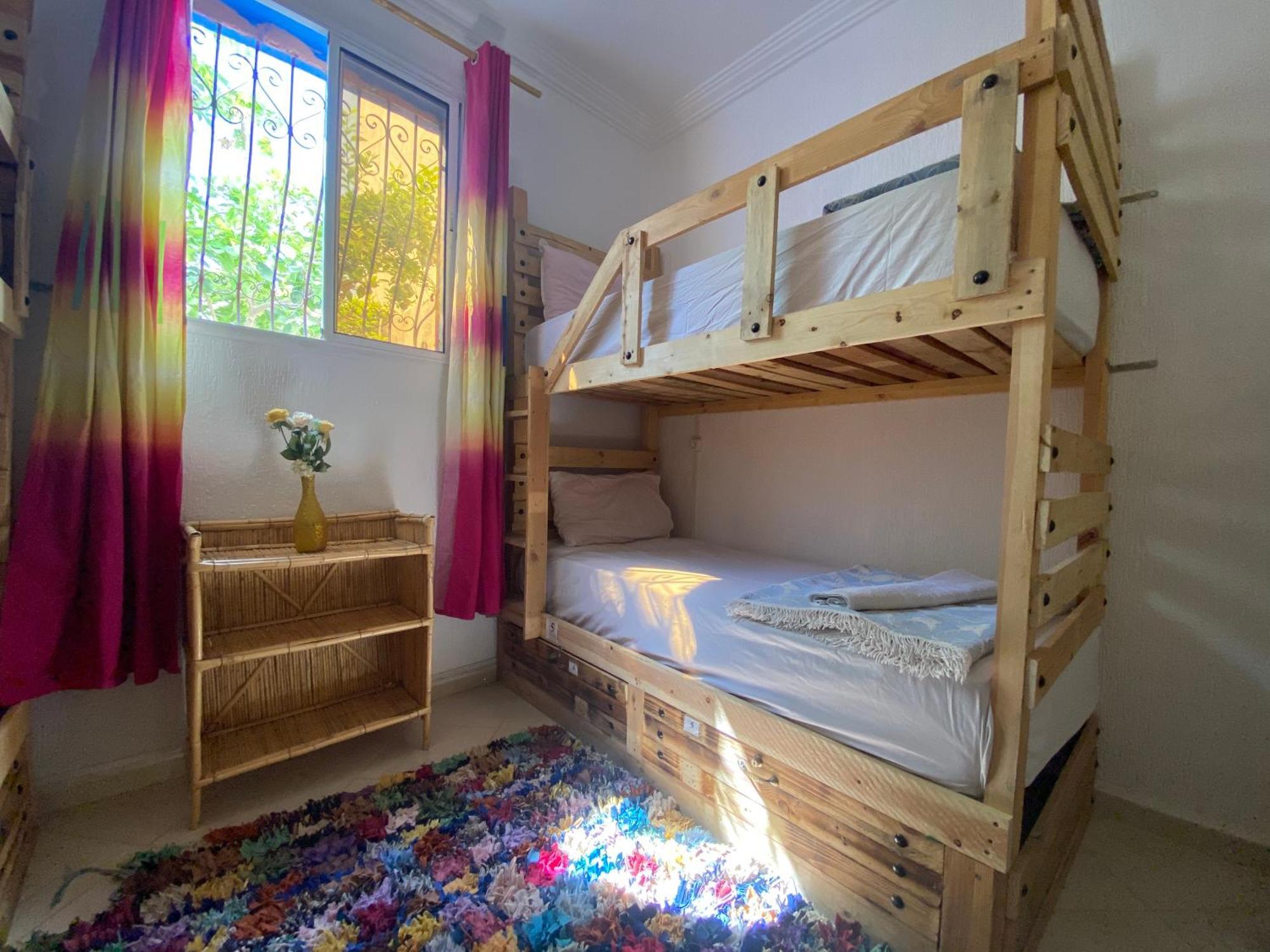 فندق Red Carpet Surf Camp Sea, Mountain & Garden Escape Tamraght المظهر الخارجي الصورة