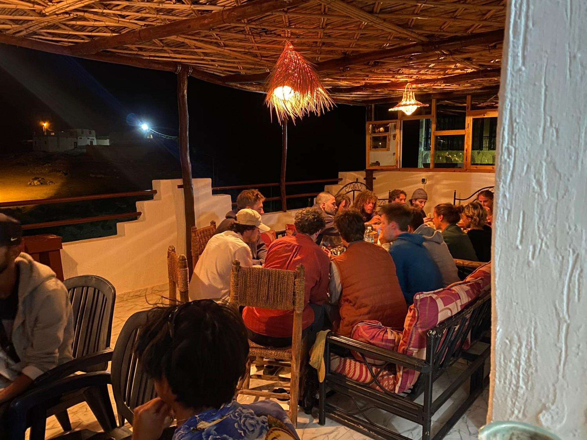 فندق Red Carpet Surf Camp Sea, Mountain & Garden Escape Tamraght المظهر الخارجي الصورة
